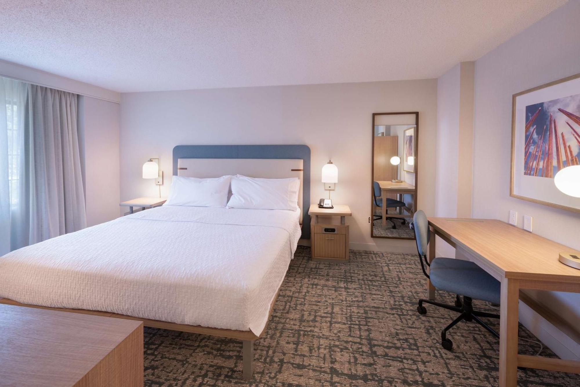 Hotel Homewood By Hilton Buckhead Pharr Road